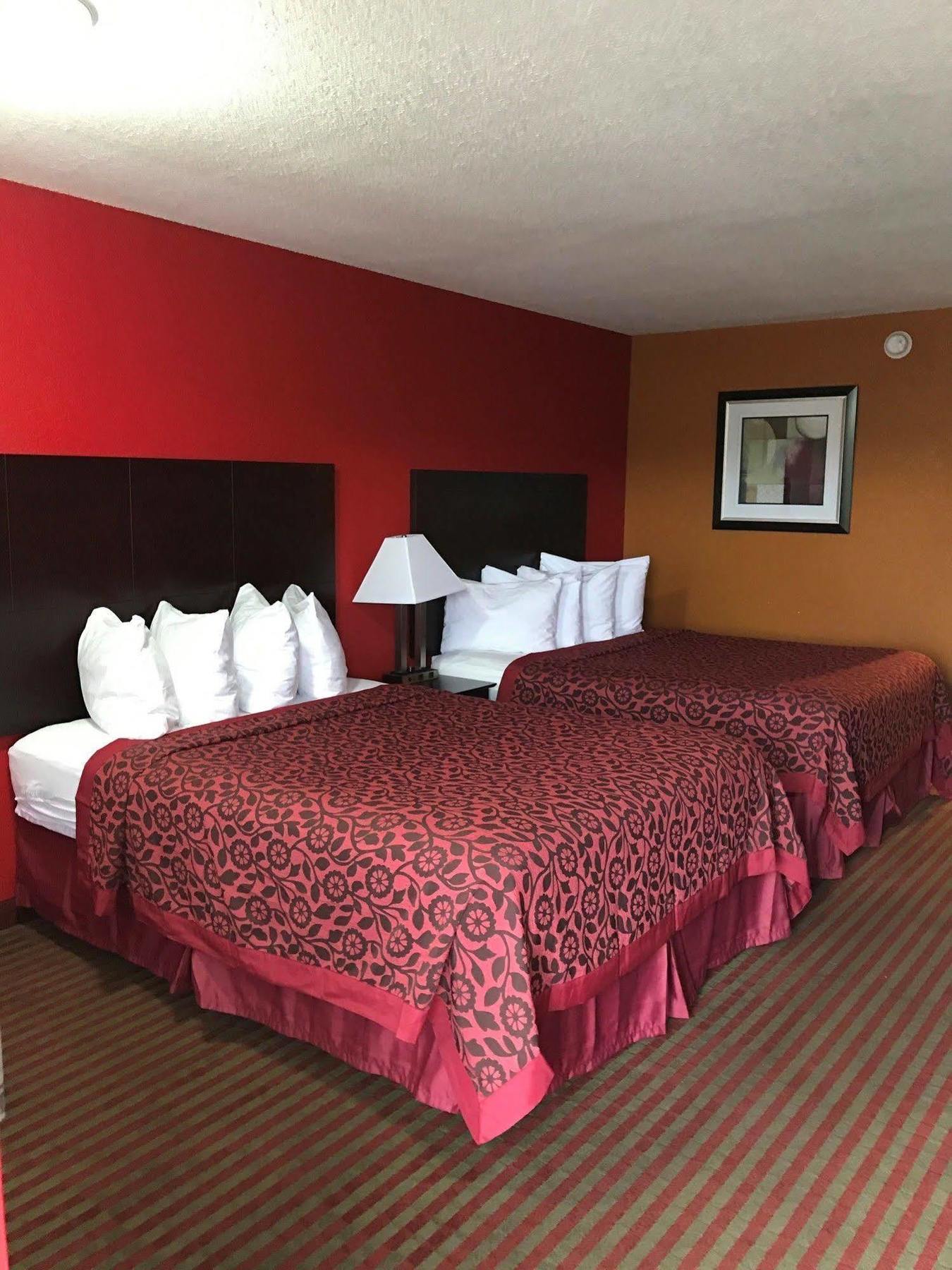 Days Inn By Wyndham Liberty/Ne Kansas City Exterior foto